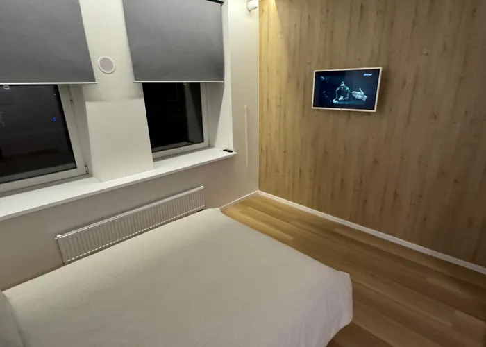 10 New Airport Apartman