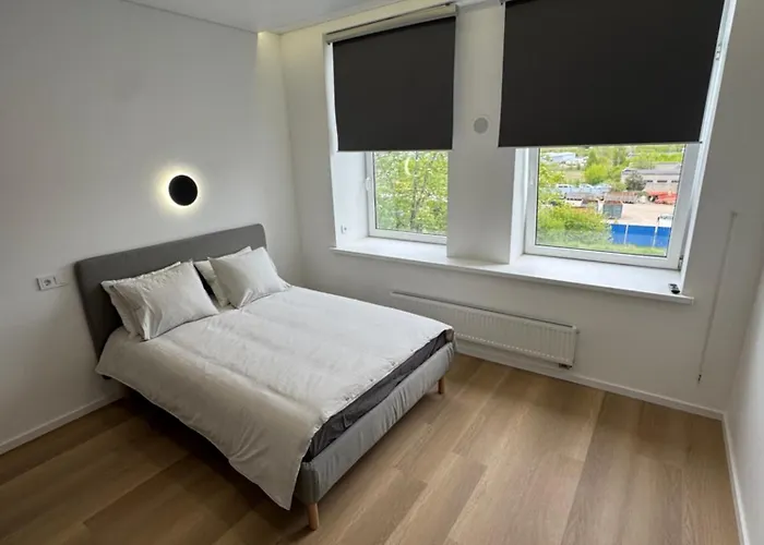 10 New Airport Apartman Vilnius